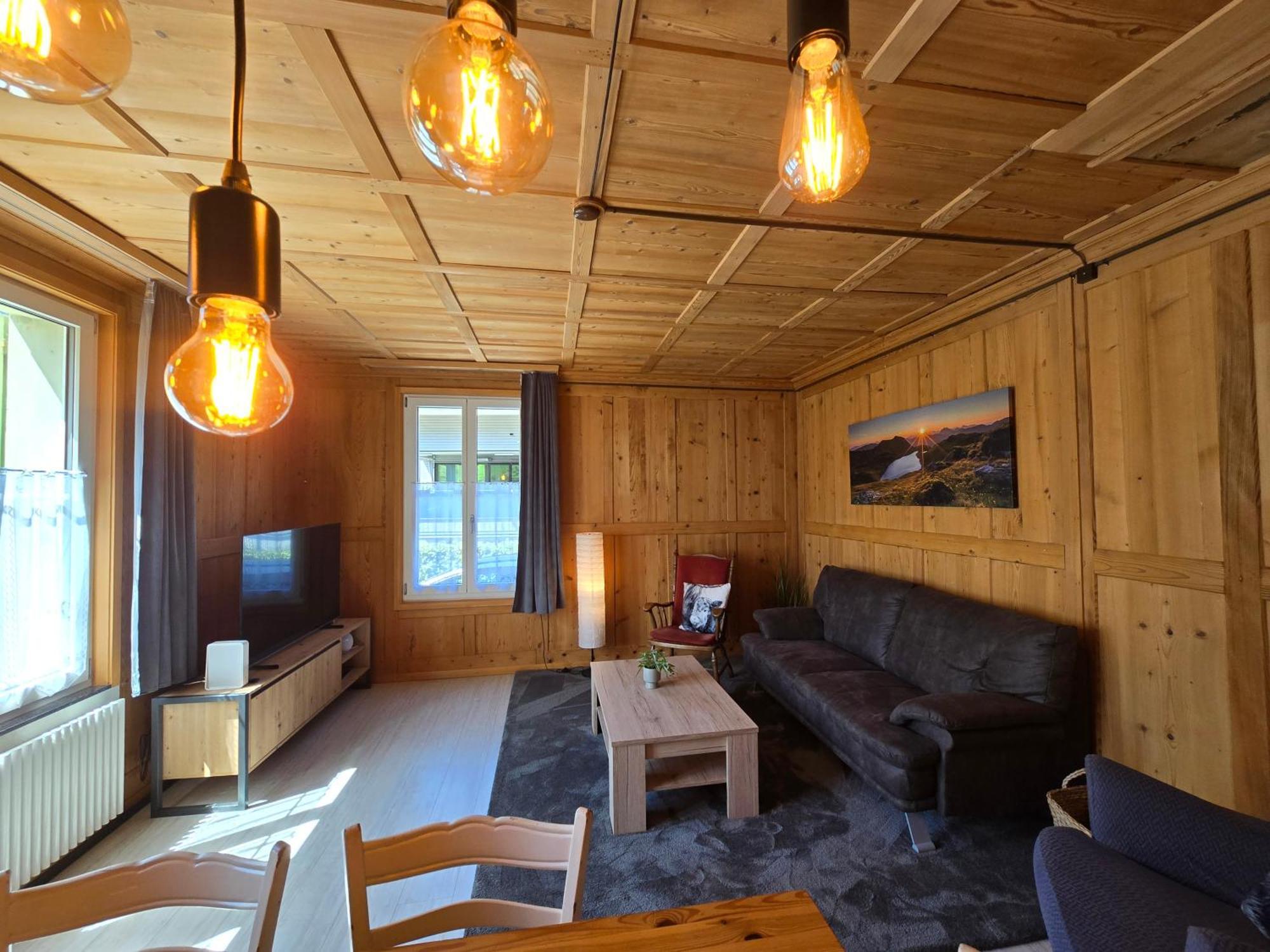 Mountain Holiday Wimmis Екстериор снимка